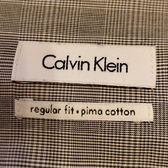 Calvin Klein - Picture 7 of 11